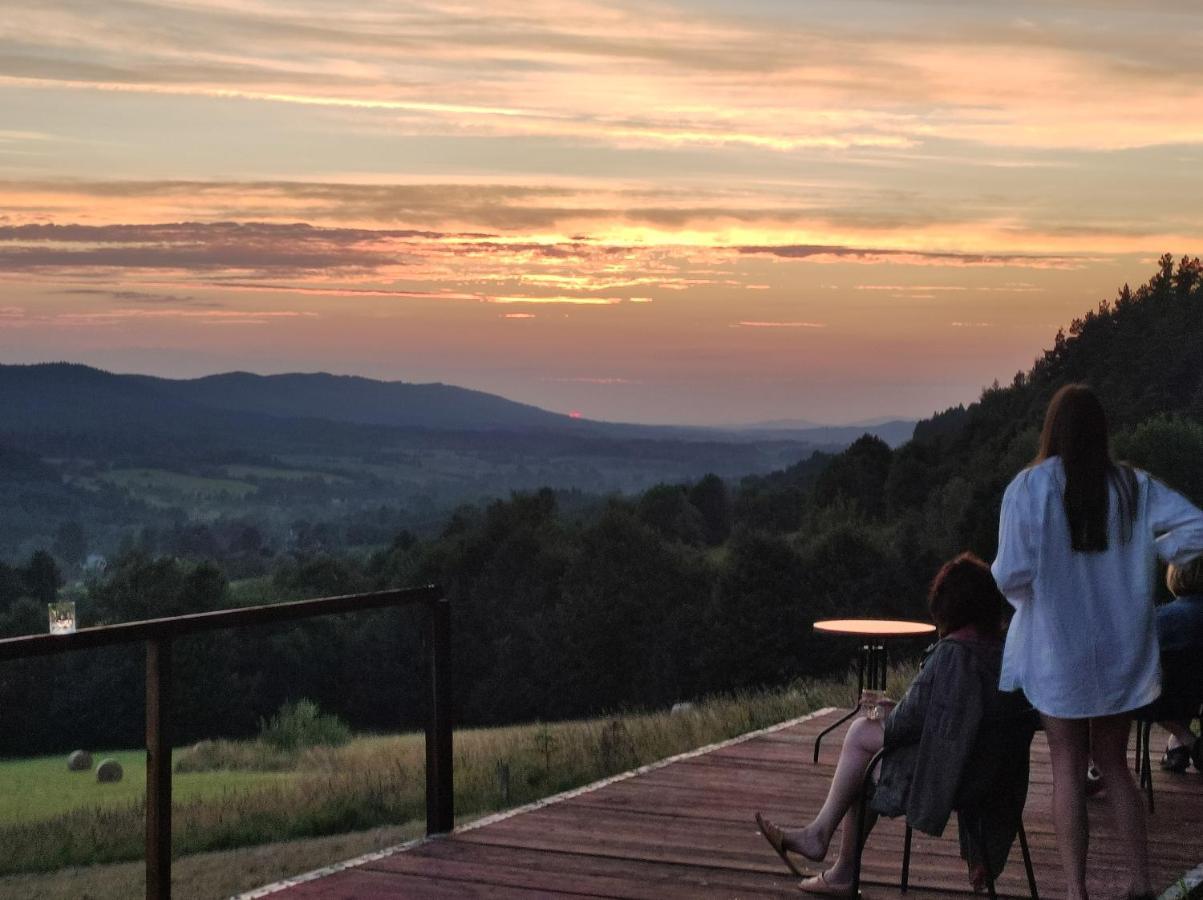 Rezydencja Bukowy Dwor Czarna  Buitenkant foto
