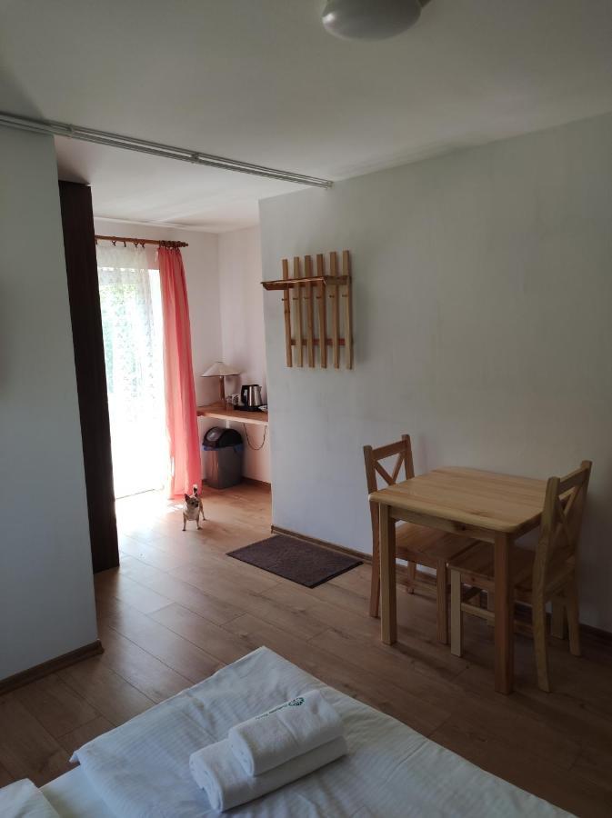 Rezydencja Bukowy Dwor Czarna  Buitenkant foto