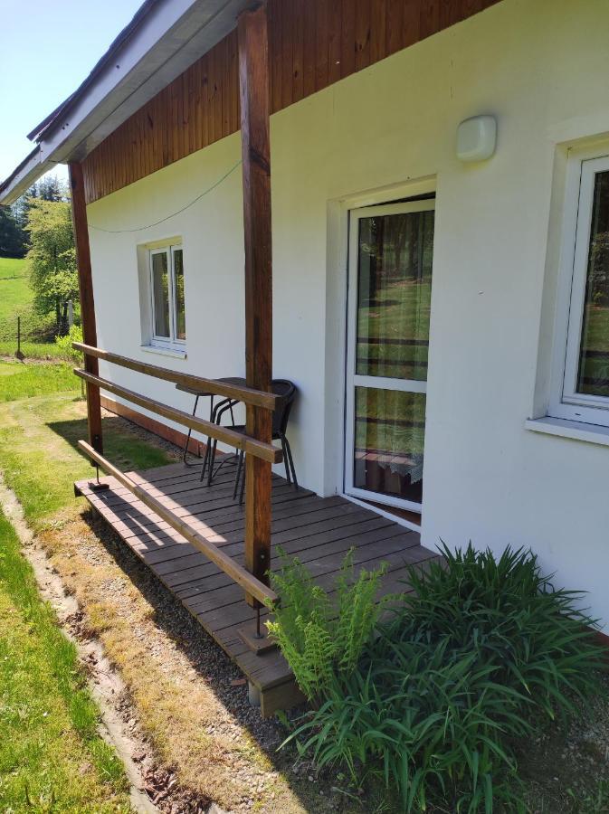 Rezydencja Bukowy Dwor Czarna  Buitenkant foto