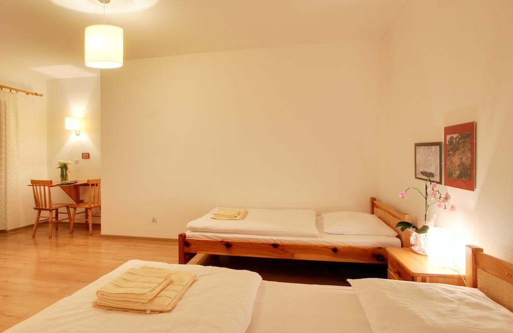 Rezydencja Bukowy Dwor Czarna  Kamer foto